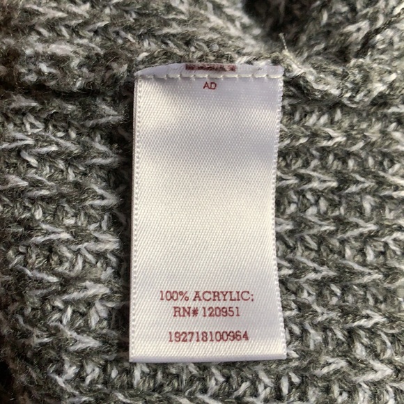 SO Sweater - Picture 7 of 8